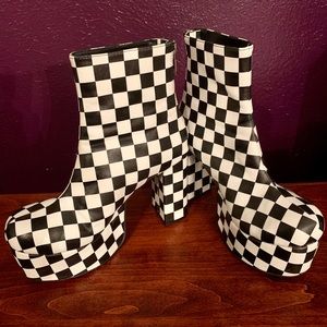 Current Mood Black White Checkered Platform Heels